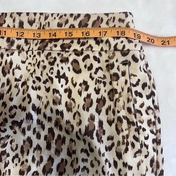 Chico’s Zenergy Golf Leopard Print Skort Size 2 Large Cheetah Animal Active Mini - Picture 6 of 7